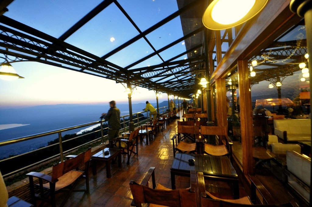 ngorongoro-wildlife-lodge-17